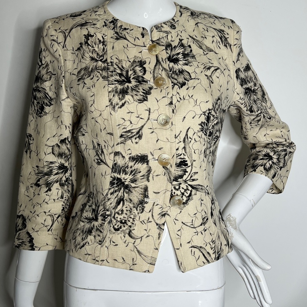 MaxMara Sz 8 Cream Black 100% Linnen Unlined Front Button Blazer Jacket Top